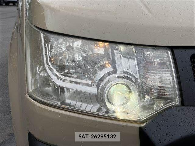 Mitsubishi DELICA 2012-01 6683755-13
