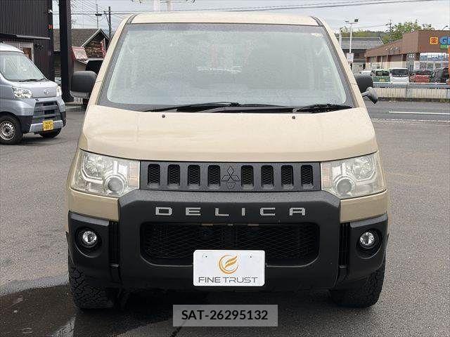 Mitsubishi DELICA 2012-01 6683755-16