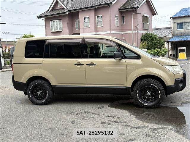 Mitsubishi DELICA 2012-01 6683755-18