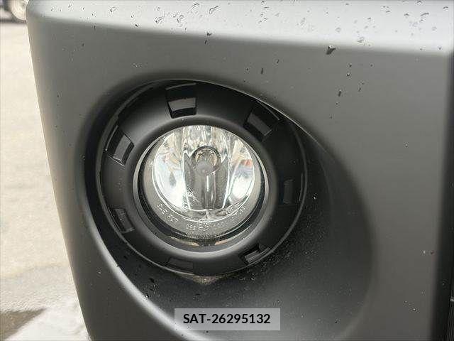 Mitsubishi DELICA 2012-01 6683755-25