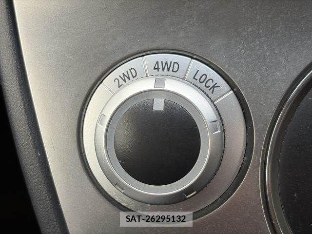 Mitsubishi DELICA 2012-01 6683755-7