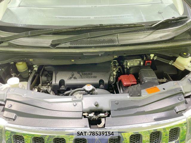 Mitsubishi DELICA 2017-06 6751363-19