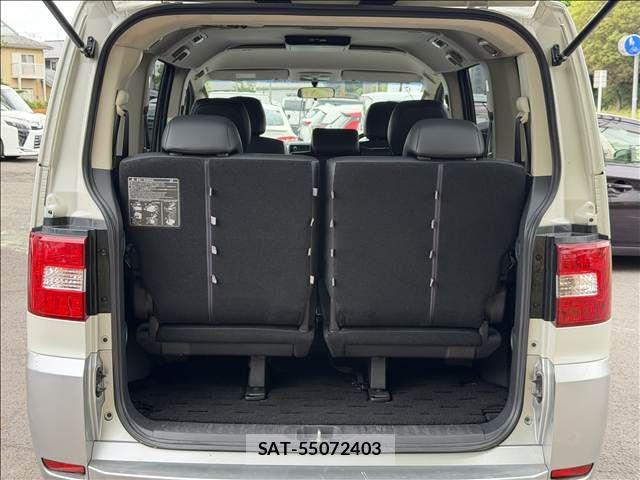 Mitsubishi DELICA 2018-05 6751361-10