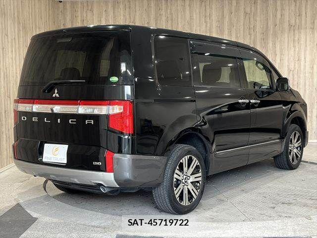 Mitsubishi DELICA 2021-04 6751359-17