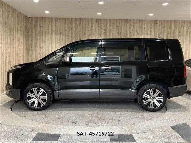 Mitsubishi DELICA 2021-04 6751359-20