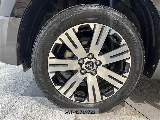 Mitsubishi DELICA 2021-04 6751359-29