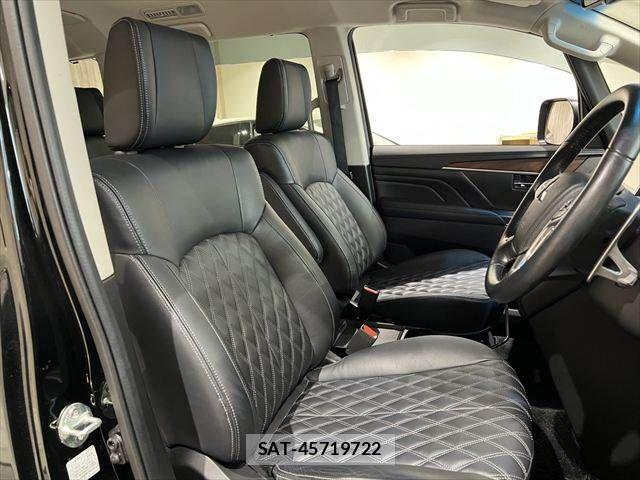 Mitsubishi DELICA 2021-04 6751359-6