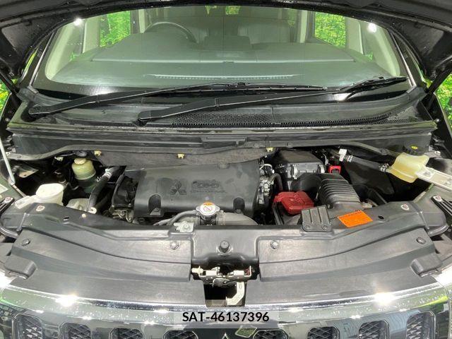 Mitsubishi DELICA 2018-01 6751360-17