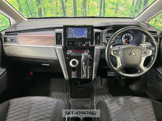 Mitsubishi DELICA 2022-12 6790990-1