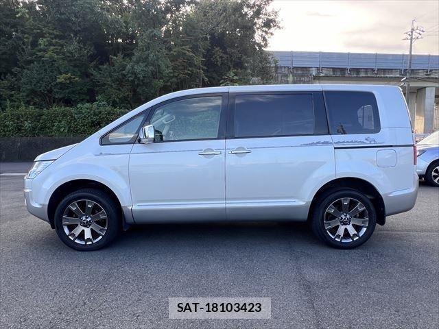 Mitsubishi DELICA 2018-08 6790993-21