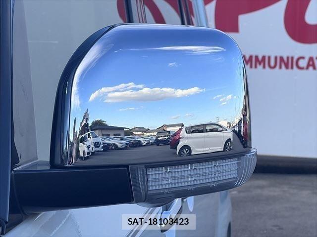Mitsubishi DELICA 2018-08 6790993-26