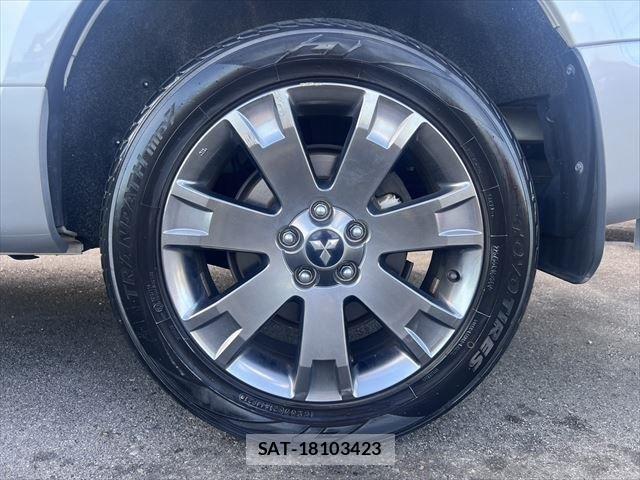 Mitsubishi DELICA 2018-08 6790993-29