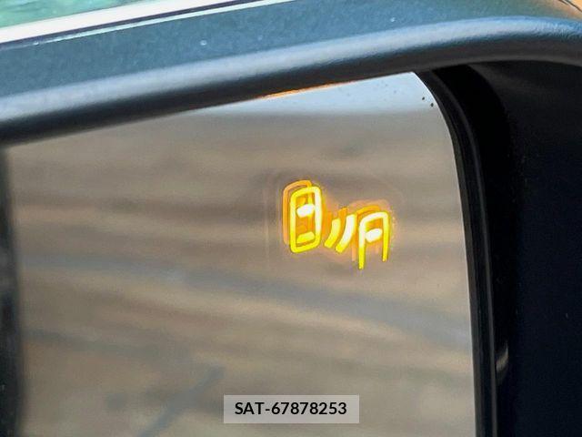 Mitsubishi DELICA 2019-03 6790988-5