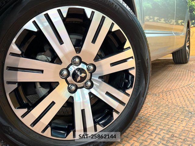 Mitsubishi DELICA 2024-08 6814693-13