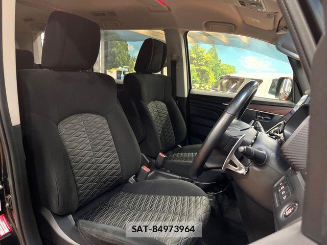 Mitsubishi DELICA 2023-06 6814682-7