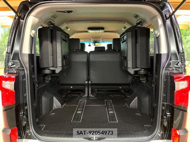 Mitsubishi DELICA 2021-11 6814679-12