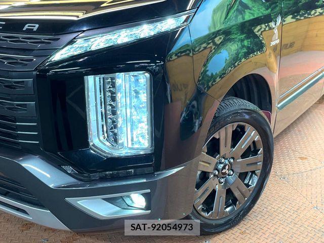 Mitsubishi DELICA 2021-11 6814679-13