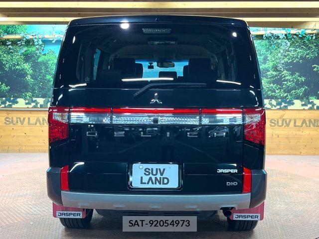 Mitsubishi DELICA 2021-11 6814679-16