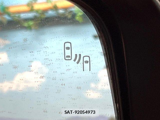 Mitsubishi DELICA 2021-11 6814679-5