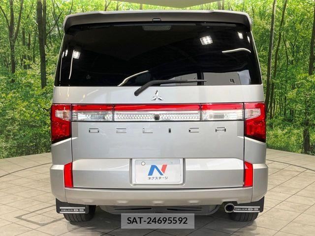 Mitsubishi DELICA 2022-10 6814694-16