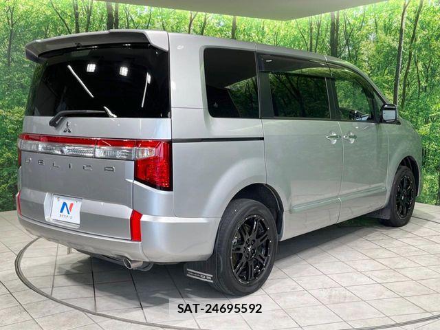 Mitsubishi DELICA 2022-10 6814694-18