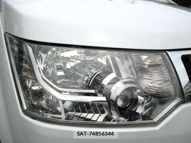 Mitsubishi DELICA 2018-03 6814703-5