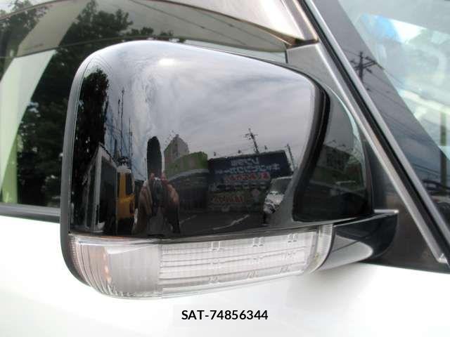 Mitsubishi DELICA 2018-03 6814703-8