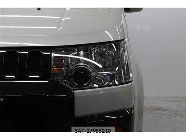 Mitsubishi DELICA 2018-06 6814704-14