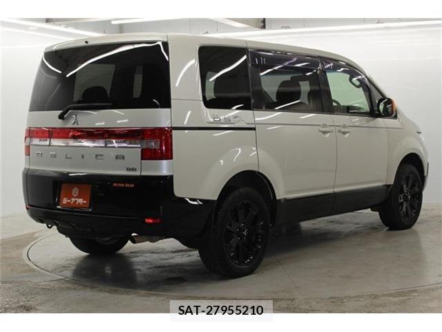Mitsubishi DELICA 2018-06 6814704-4