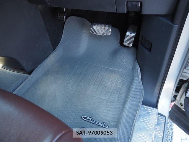 Mitsubishi DELICA 2008-04 6814708-22