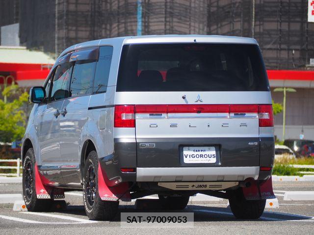 Mitsubishi DELICA 2008-04 6814708-2