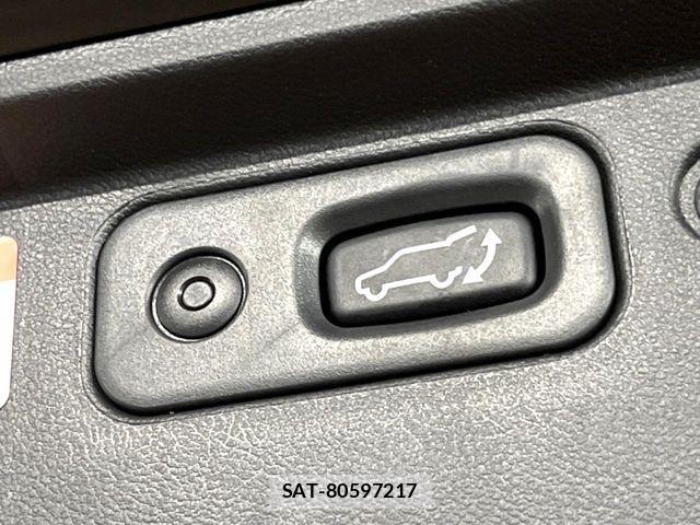 Mitsubishi DELICA 2024-09 6904272-6