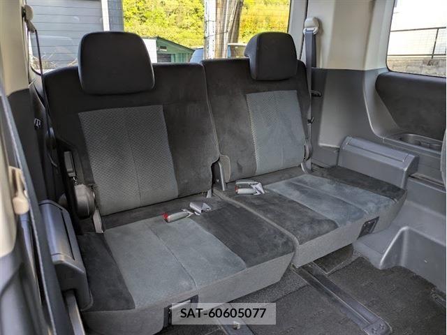 Mitsubishi DELICA 2009-03 6904336-11