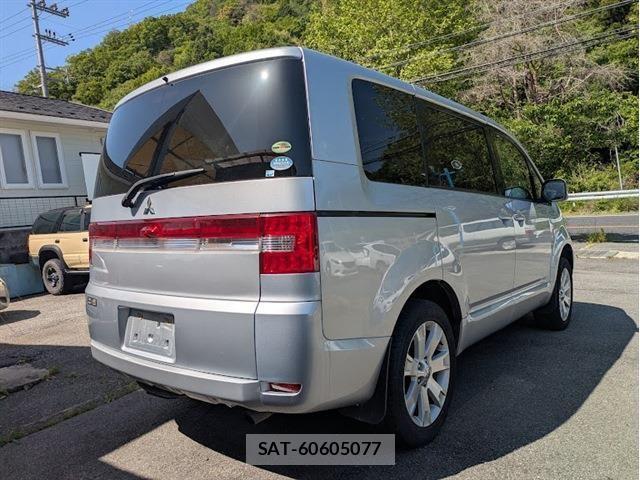 Mitsubishi DELICA 2009-03 6904336-2