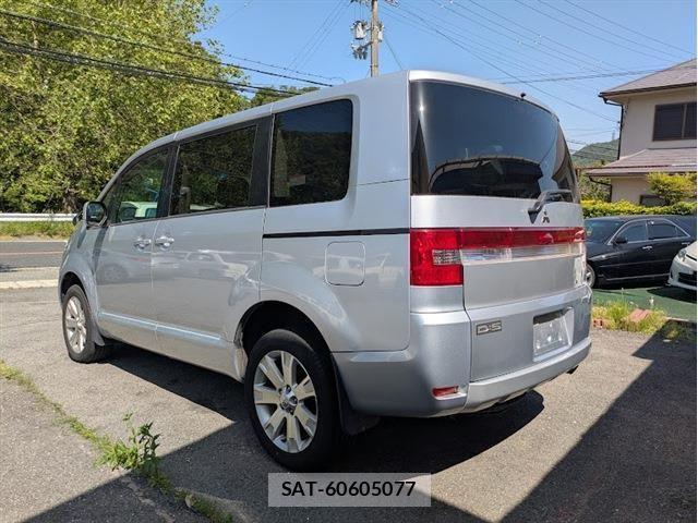Mitsubishi DELICA 2009-03 6904336-3
