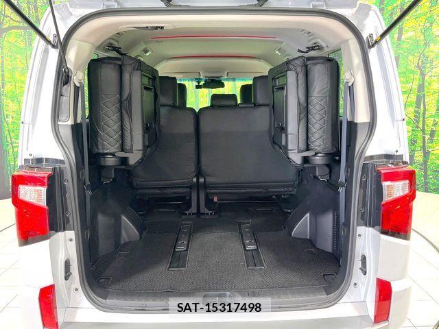 Mitsubishi DELICA 2024-08 6904270-11