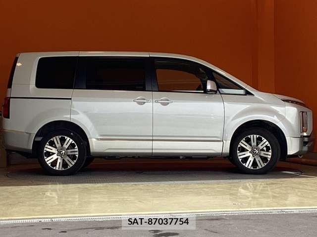 Mitsubishi DELICA 2025-06 6904293-9