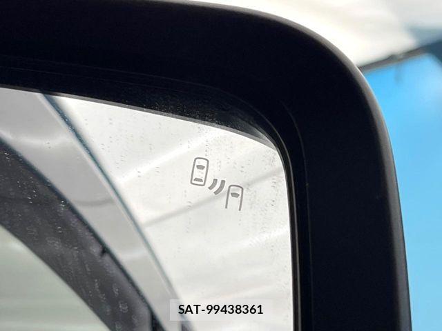 Mitsubishi DELICA 2024-08 6904269-4