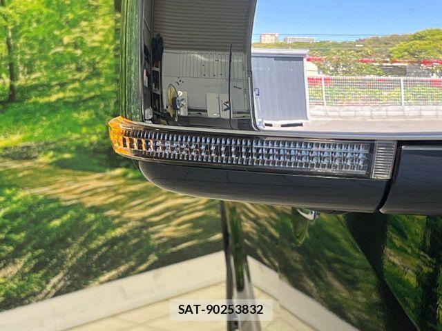 Mitsubishi DELICA 2024-09 6904278-11