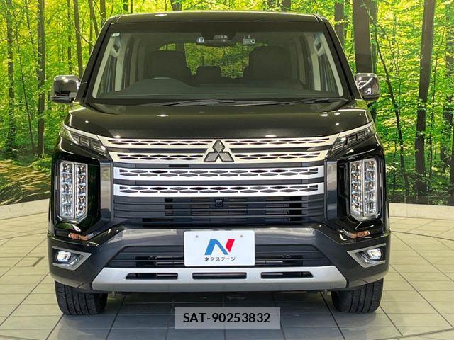 Mitsubishi DELICA 2024-09 6904278-2