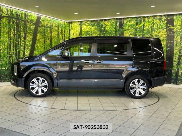 Mitsubishi DELICA 2024-09 6904278-8