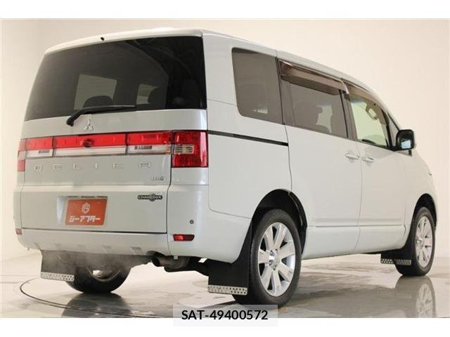Mitsubishi DELICA 2016-01 6904330-10