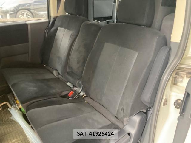 Mitsubishi DELICA 2010-05 6904355-9