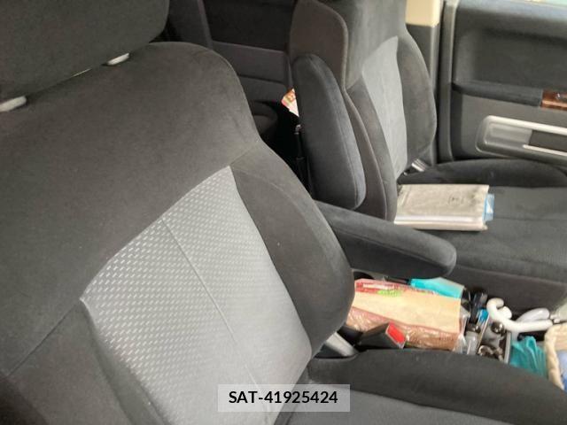 Mitsubishi DELICA 2010-05 6904355-12