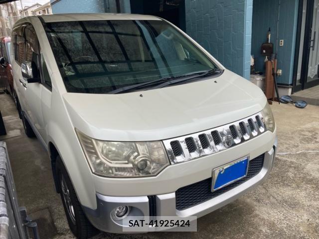 Mitsubishi DELICA 2010-05 6904355-2