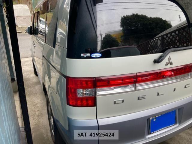 Mitsubishi DELICA 2010-05 6904355-4
