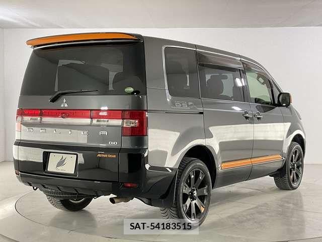 Mitsubishi DELICA 2017-09 6904316-5