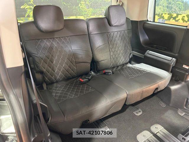 Mitsubishi DELICA 2024-09 6904273-9