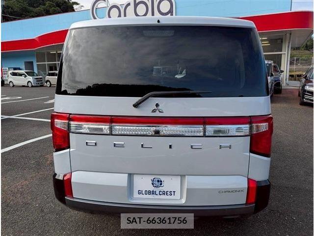 Mitsubishi DELICA 2025-09 6904266-10