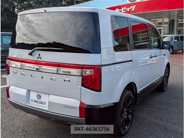 Mitsubishi DELICA 2025-09 6904266-11